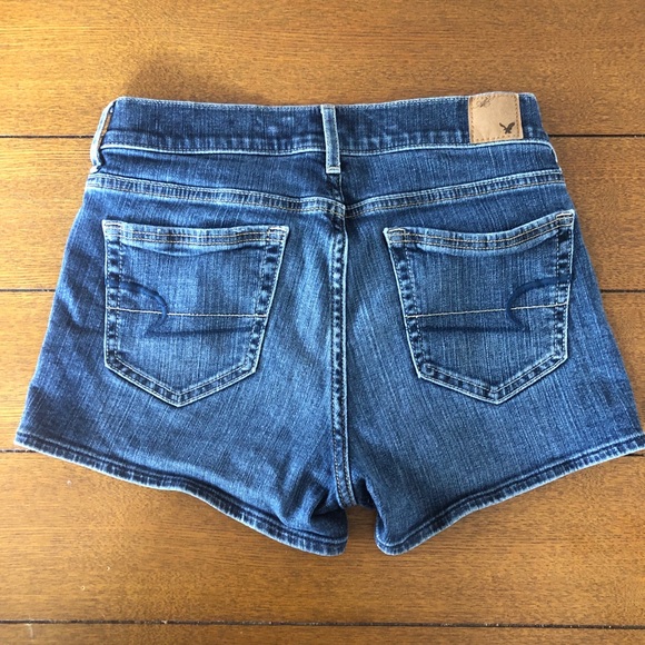 American Eagle Shorts - Picture 2 of 4